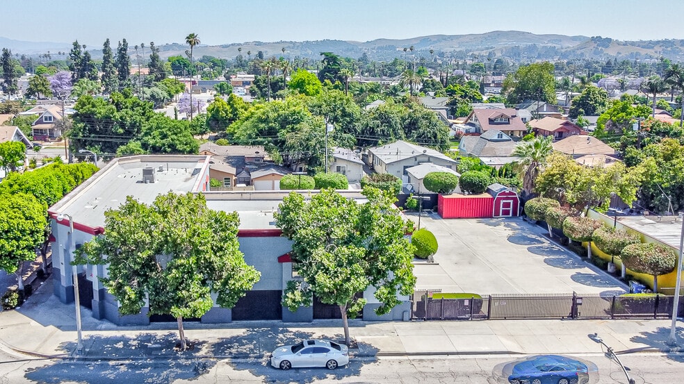 More Photos Of 702 W Holt Ave, Pomona Freestanding For Sale