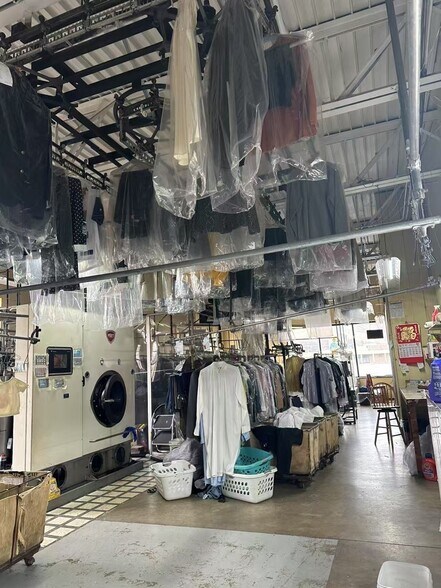 More Photos Of 20 W State St, Binghamton General Retail For Sale