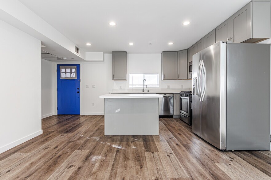 More Photos Of 1119 N Berendo St, Los Angeles Apartments For Sale