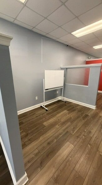 More Photos Of 42605-42681 Hwy 27, Davenport General Retail For Lease