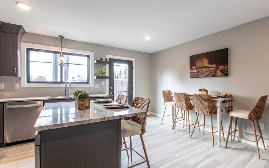 More Photos Of 577 English St, Bristol Apartments For Sale