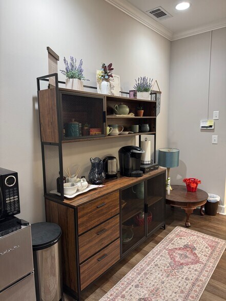 More Photos Of 138 Canal St, Pooler Office For Lease