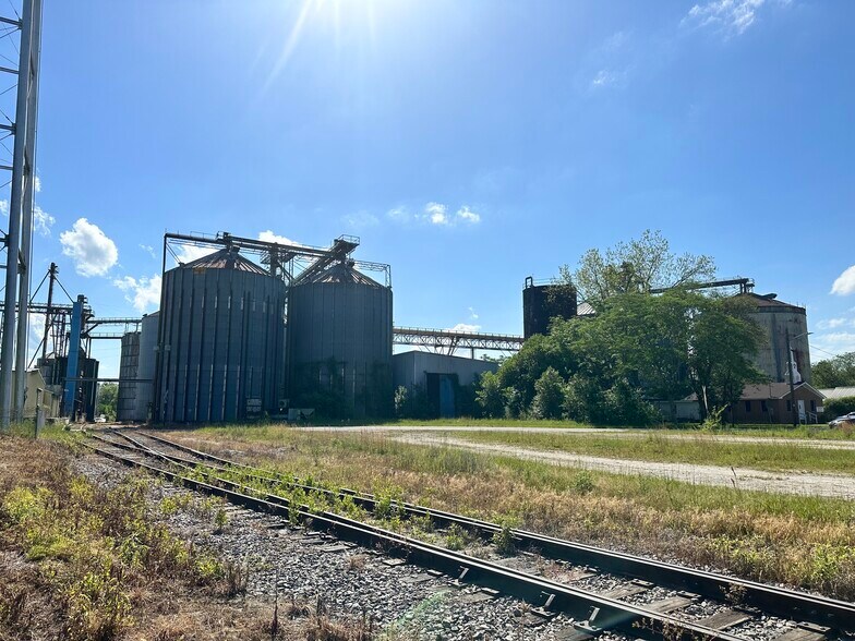 More Photos Of 522 3rd W st, Estill Land For Sale