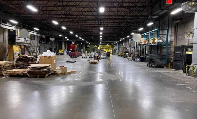More Photos Of 11700 Dunlap Industrial Blvd, Maryland Heights Warehouse For Lease