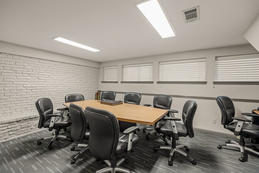 More Photos Of 1932 Miccosukee Rd, Tallahassee Medical For Sale
