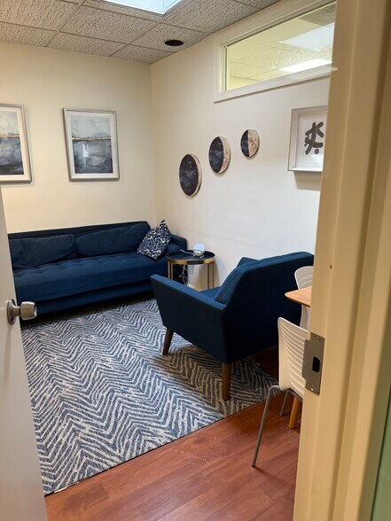 More Photos Of 55 Front St, Rockville Centre Office For Sale