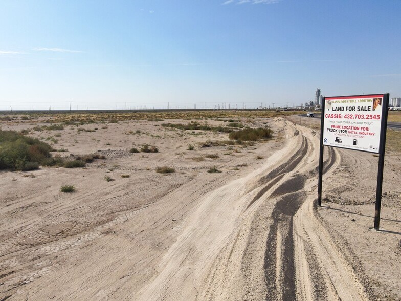 More Photos Of Prime Intersection I-20 W & FM 1053, Penwell Land For Sale