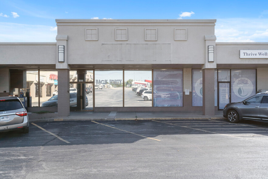 Primary Photo Of 1059 S Maxwell St, Siloam Springs Storefront For Lease