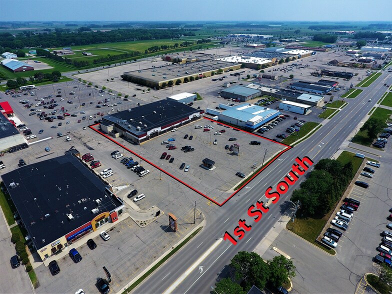 Primary Photo Of 1305 1st St S, Willmar Freestanding For Sale