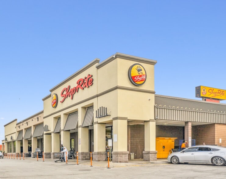 More Photos Of 2301 W Oregon Ave, Philadelphia Supermarket For Sale