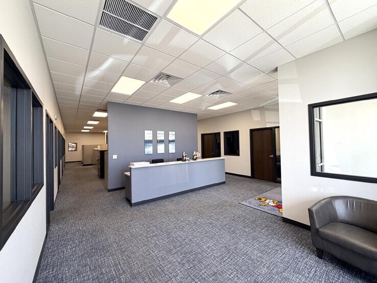 More Photos Of 4314 Centurion Dr, Bismarck Warehouse For Sale