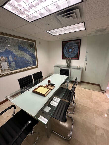 More Photos Of 4300 Biscayne Blvd, Miami Office Residential For Sale