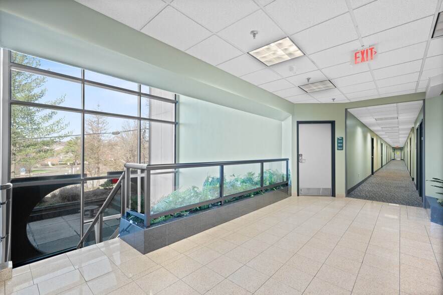 More Photos Of 10700 Montgomery Rd, Montgomery Medical For Sale