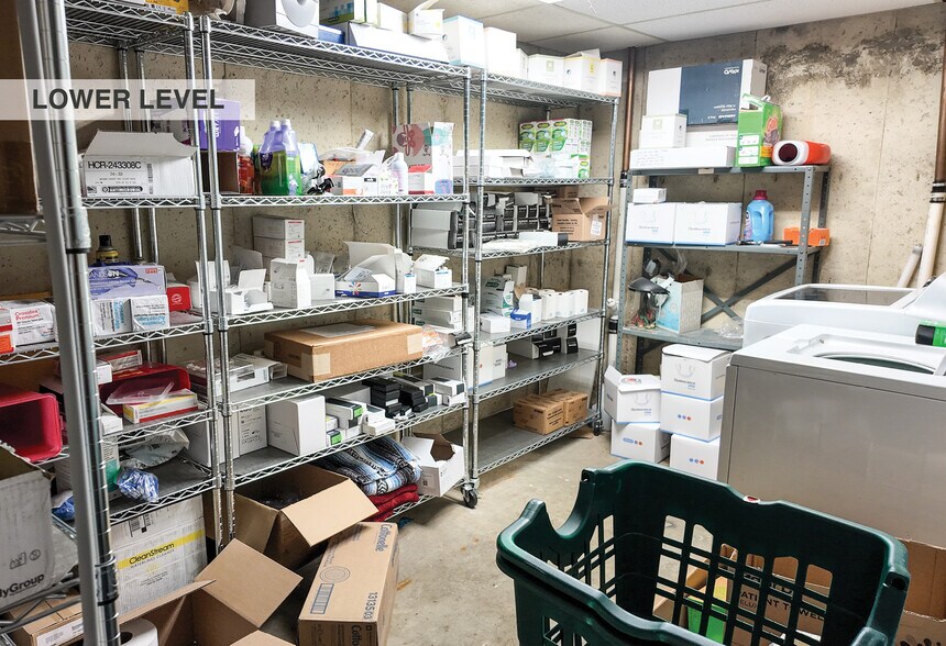 More Photos Of 1711 E 10th St, Sioux Falls Office For Sale