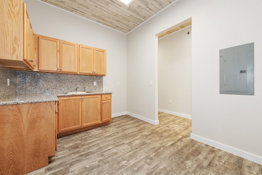 More Photos Of 4714 FM 1488 Rd, The Woodlands Office For Sale