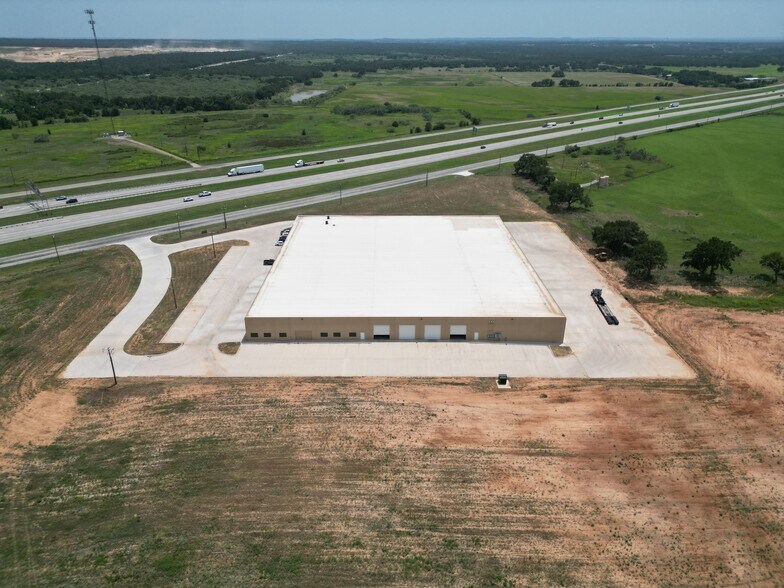 More Photos Of Interstate 20, Santo Warehouse For Lease