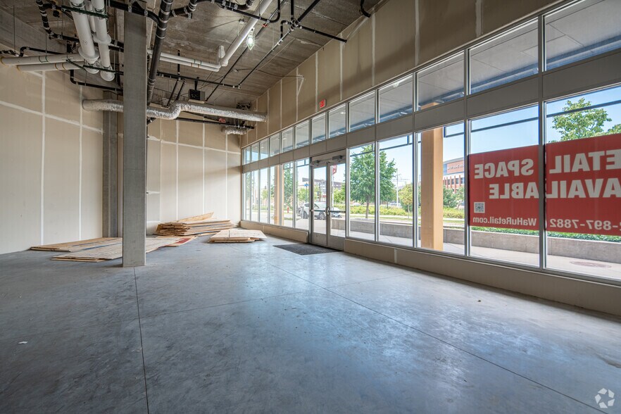 More Photos Of 1000 Washington Ave SE, Minneapolis Apartments For Lease