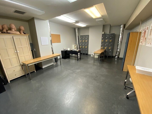 More Photos Of 854-870 4th St, San Rafael Storefront For Sale