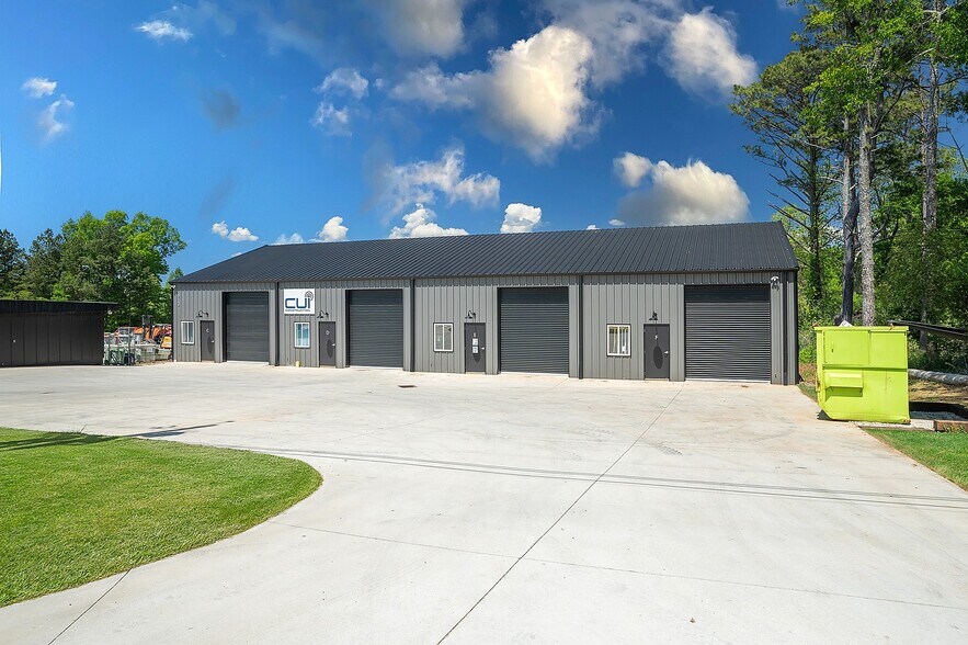 More Photos Of 613 Tallapoosa St W, Bremen Flex For Lease