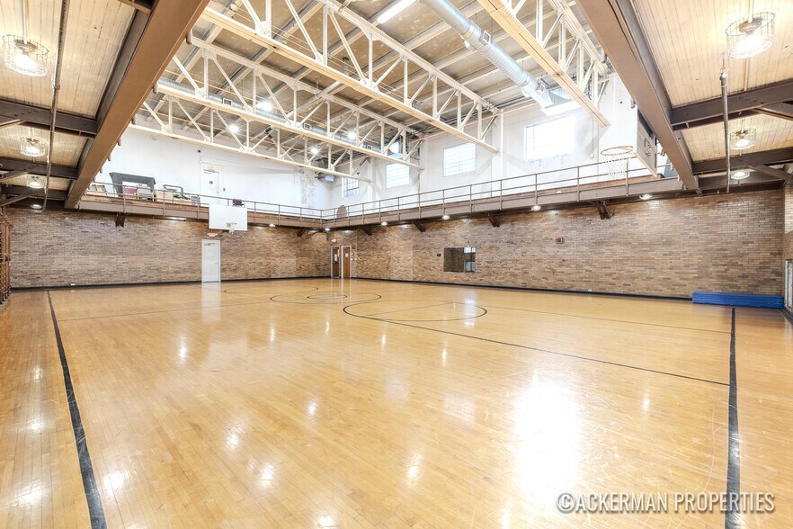 More Photos Of 25 Sheldon Ave SE, Grand Rapids Lodge Meeting Hall For Sale