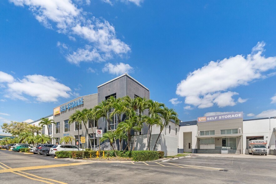More Photos Of 7500 NW 25th St, Miami Warehouse For Sale