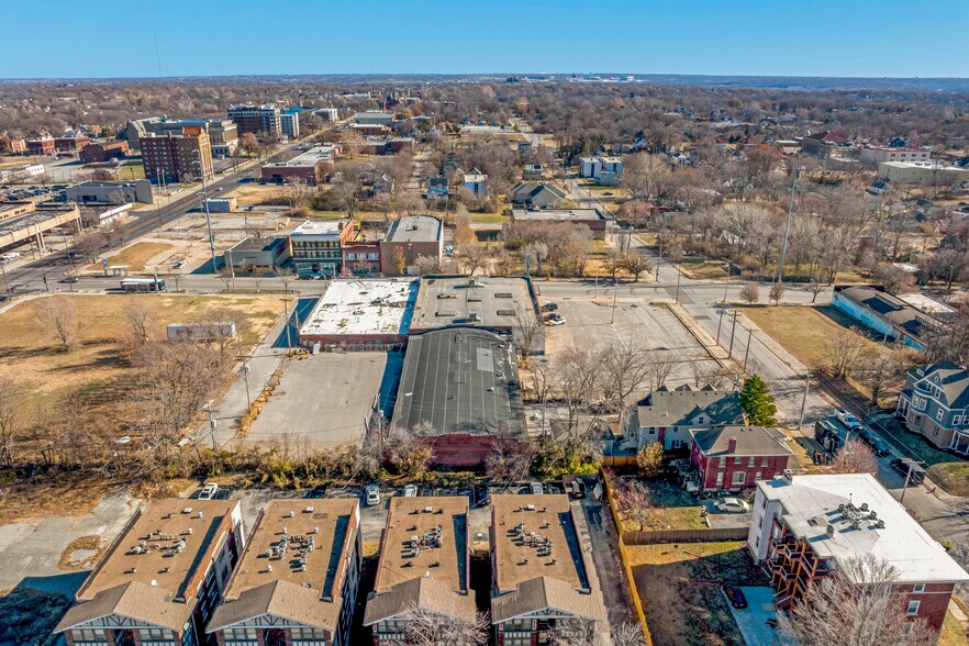 More Photos Of 3230 Troost Ave, Kansas City Freestanding For Sale