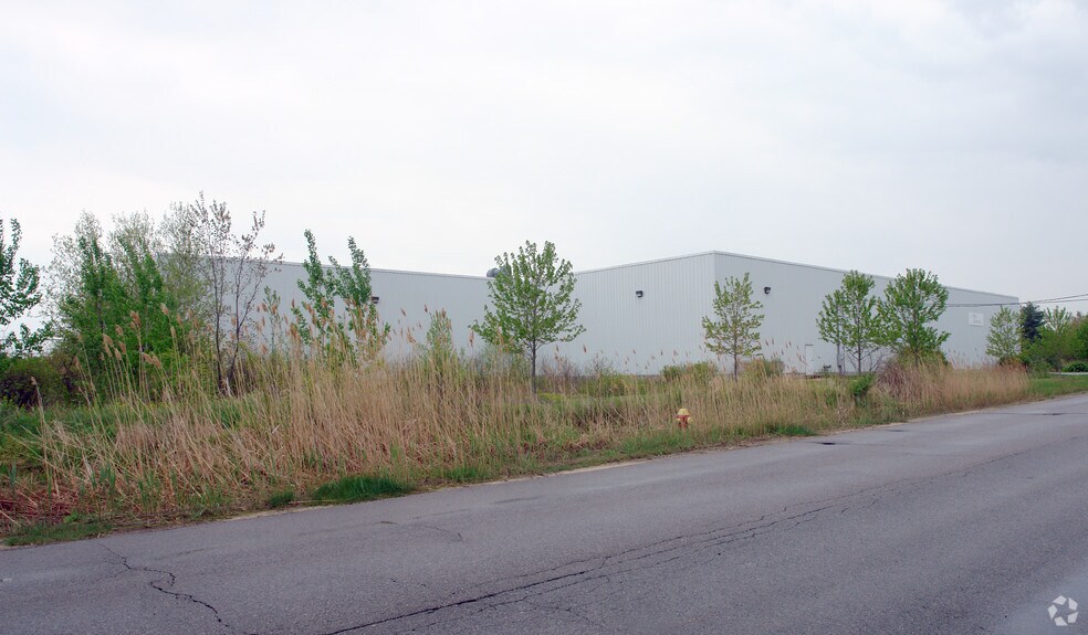 More Photos Of 15 Perry Way, Newburyport Warehouse For Sale