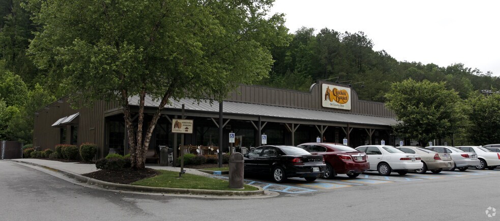 Primary Photo Of 1839 S Roane St, Harriman Restaurant For Sale