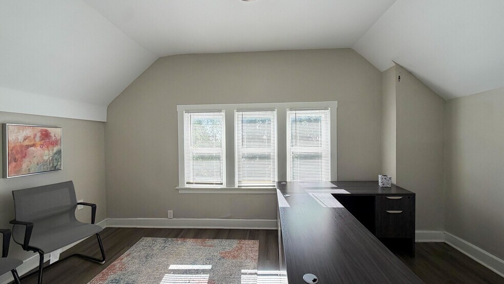 More Photos Of 2100 Auburn Ave, Cincinnati Office For Sale