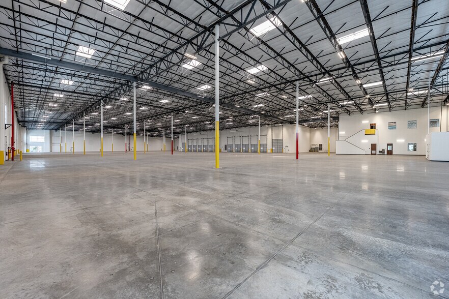 More Photos Of 9920 Pioneer Blvd, Santa Fe Springs Unknown For Lease