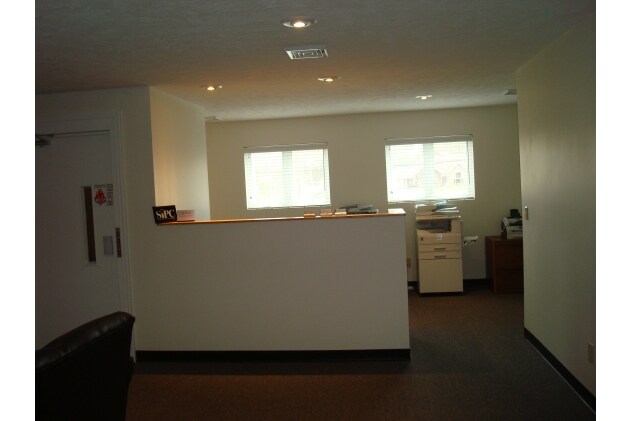 More Photos Of 730 Lenox Ave, Oneida Storefront Retail Office For Sale