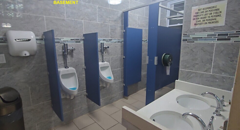 More Photos Of 110-27 Jamaica Ave, Jamaica Freestanding For Lease