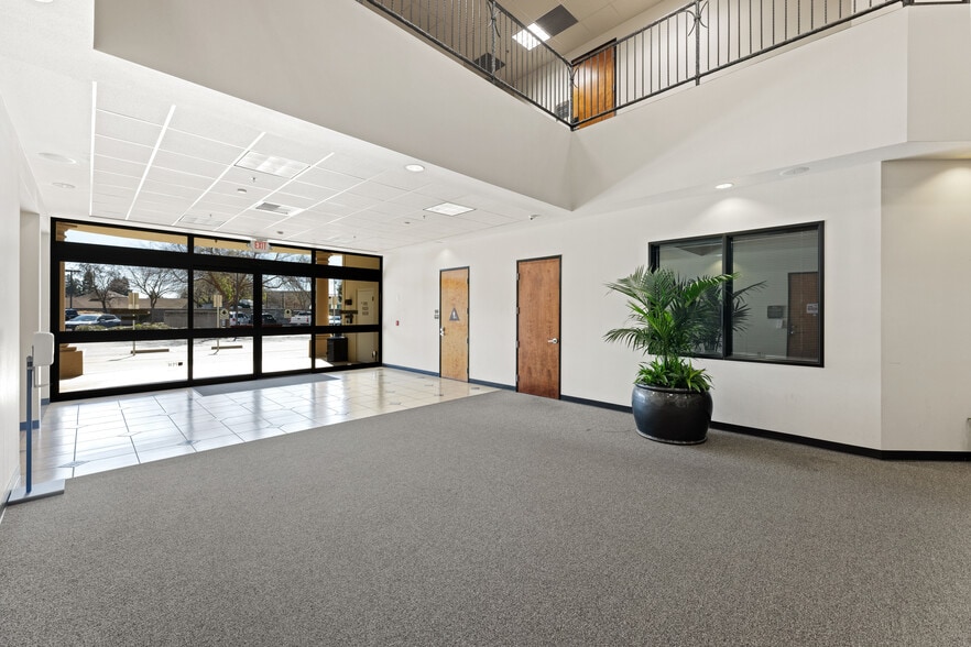 More Photos Of 9401 E Stockton Blvd, Elk Grove Coworking Space