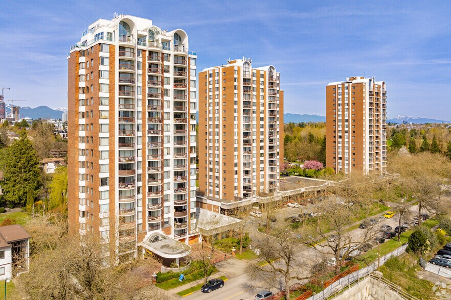 Primary Photo Of 621 W 57th Ave, Vancouver Apartments For Lease
