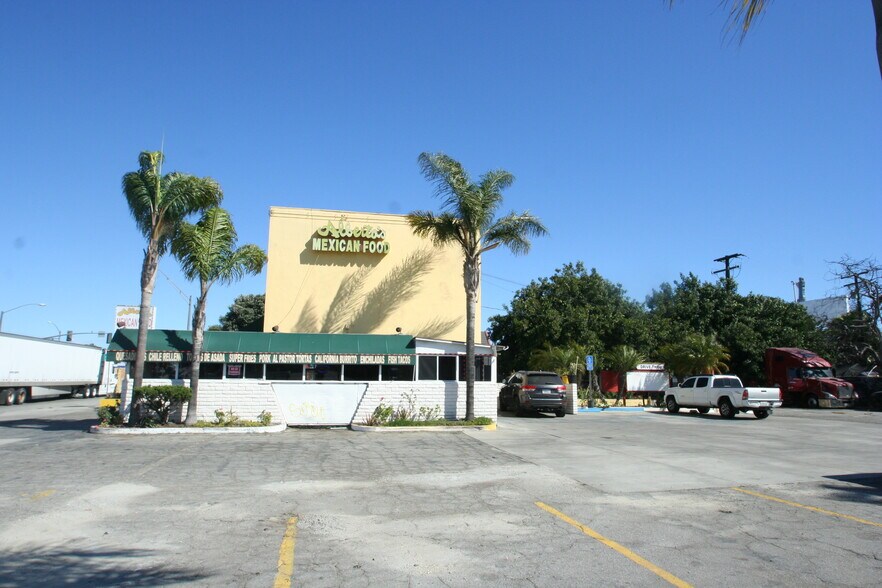 More Photos Of 1770 W Pacific Coast Hwy, Long Beach Fast Food For Lease