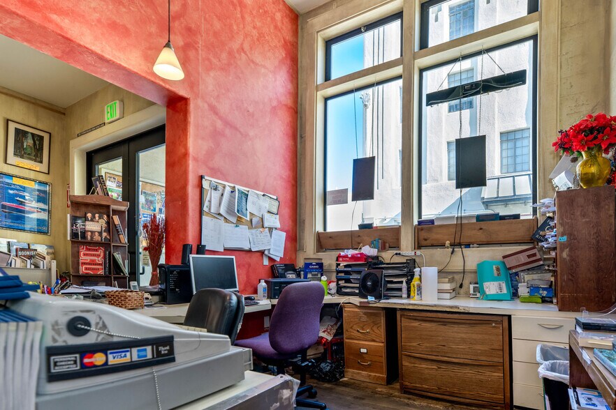 More Photos Of 107 Bank St, Grass Valley Storefront For Sale