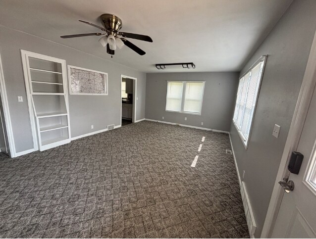 More Photos Of 1821 S Baltimore, Kirksville Auto Dealership For Sale