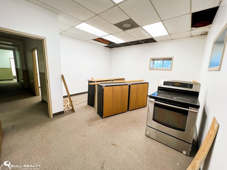 Primary Photo Of 280 Mount Zion Rd SW, Hapeville Industrial For Sale