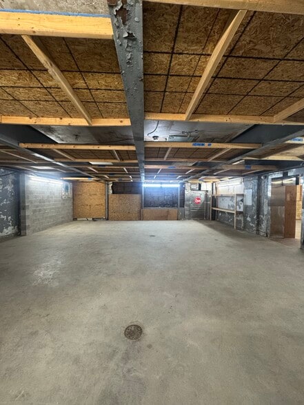 More Photos Of 82 Abbott Rd, Buffalo Refrigeration Cold Storage For Sale