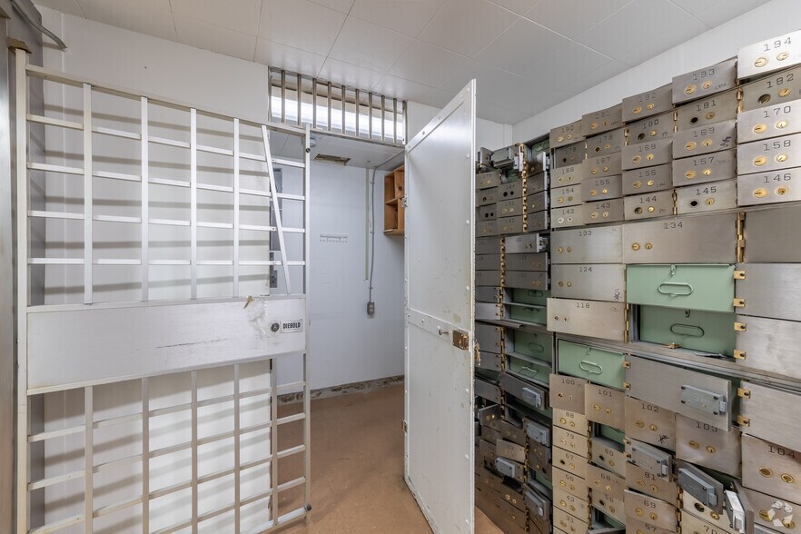 More Photos Of 1500 Leestown Rd, Lexington Office For Lease