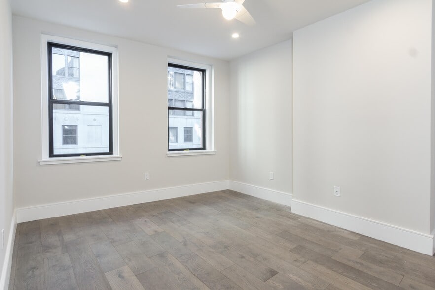 More Photos Of 41-45 Broad St, Boston Apartments For Sale