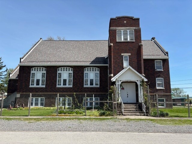 Primary Photo Of 211 Mill St, Beaverdam Religious Facility For Sale
