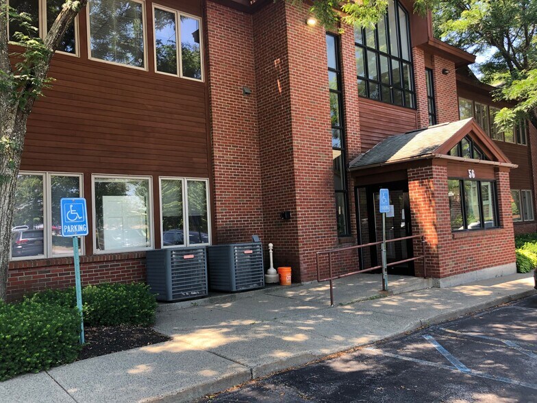 More Photos Of 58 Clifton Country Rd, Clifton Park Medical For Lease