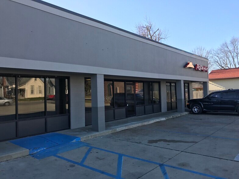 More Photos Of 701 Jefferson St, Tipton Unknown For Lease