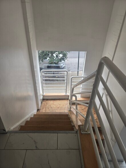 More Photos Of 429 N Eutaw St, Baltimore Office For Lease