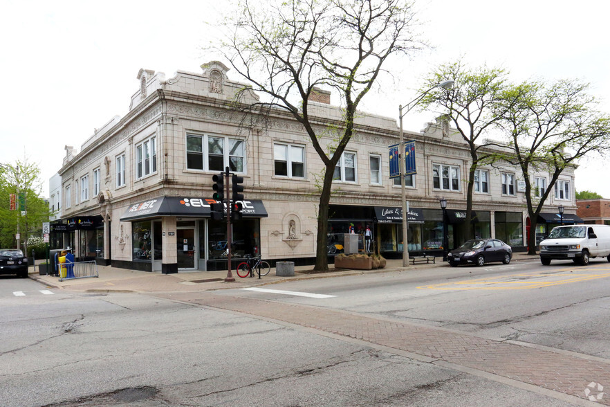 Primary Photo Of 1101-1111 Chicago Ave, Oak Park Storefront Retail Office For Lease