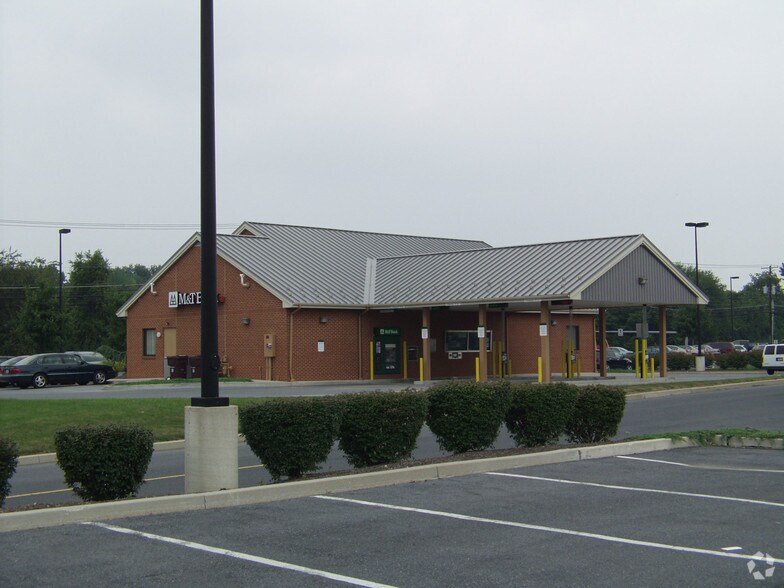 More Photos Of 4860 Penn Ave, Sinking Spring Storefront For Lease