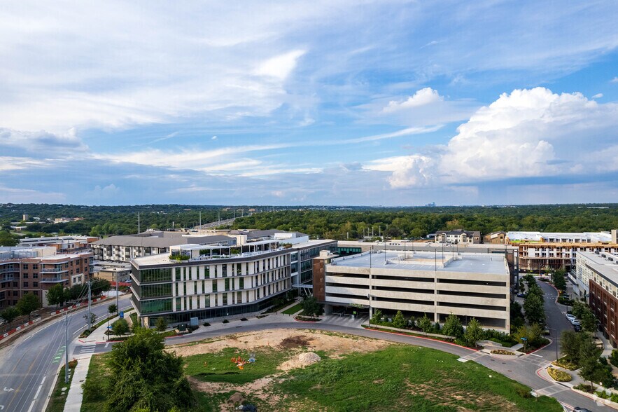 More Photos Of 4301 Bull Creek Rd, Austin Office For Lease