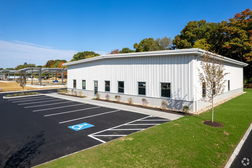 More Photos Of 88 Airport Blvd, Marlborough Warehouse For Sale