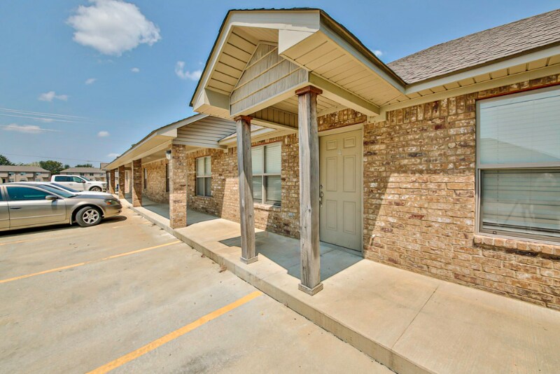 Primary Photo Of 804 Dr Martin Luther King Jr Dr, Jonesboro Apartments For Sale